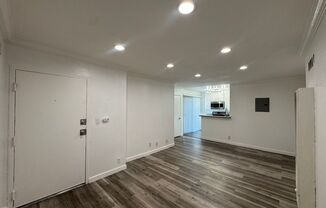 924 Gaviota Avenue