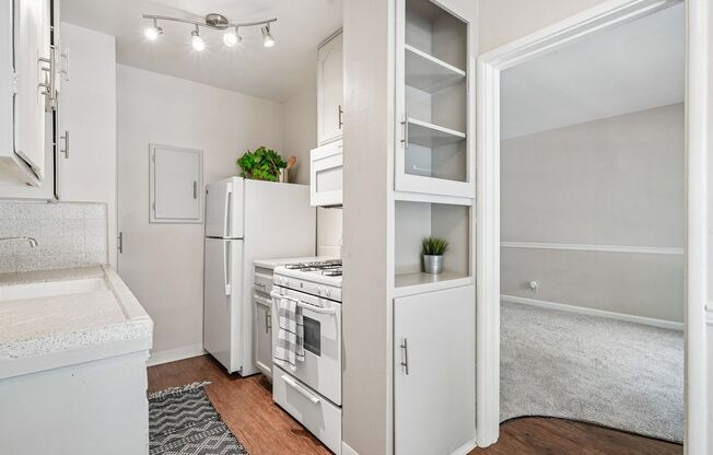 1 bed, 1 bath, 650 sqft, $1,595, Unit 5