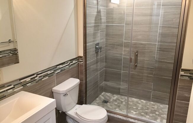 1 bed, 1 bath, 566 sqft, $2,000, Unit 114