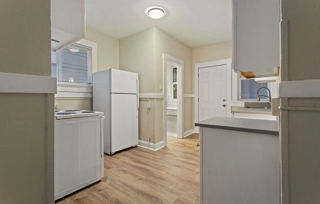 5919-5949 NW Saint Helens