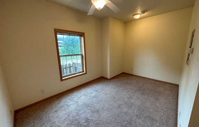 1 bed, 1 bath, $1,100