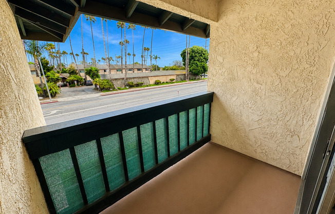 1 bed, 1 bath, 630 sqft, $2,035, Unit 22