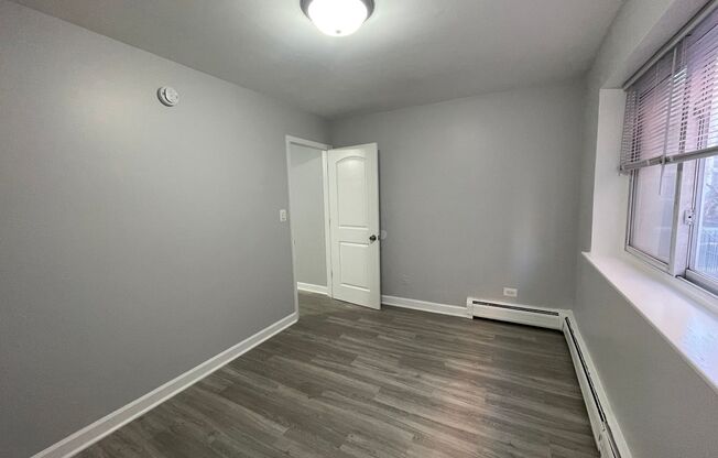 1 bed, 1 bath, 450 sqft, $1,295, Unit 217