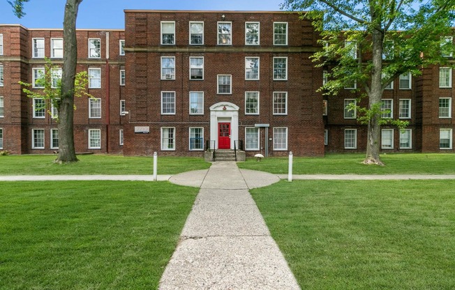 Courtyard View