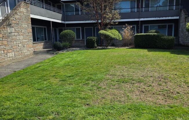 Greenwood Gate