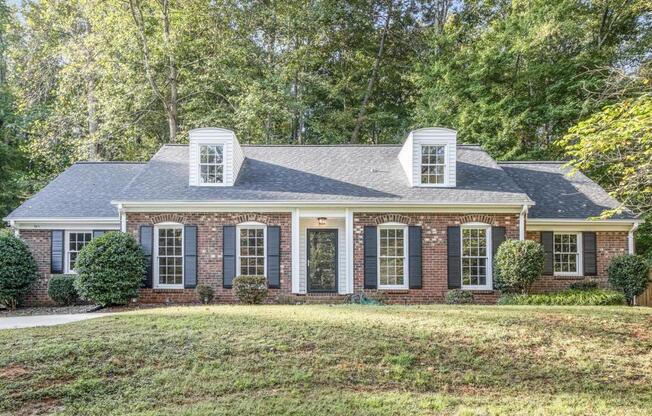 701 MCNABB CT