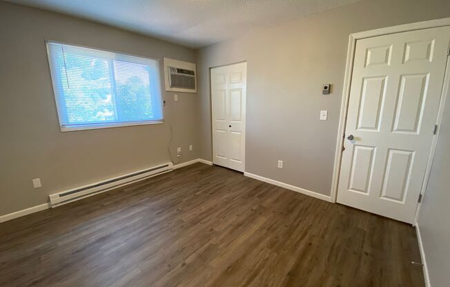 3 beds, 1 bath, $1,375