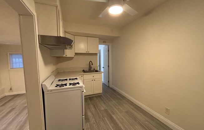 Studio, 1 bath, 450 sqft, $1,900, Unit 6769 Atoll Ave