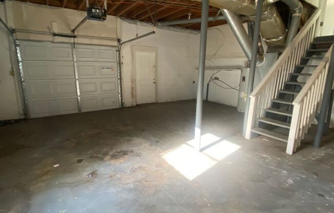 Welcome to 1009 Springview St, Birmingham, AL!