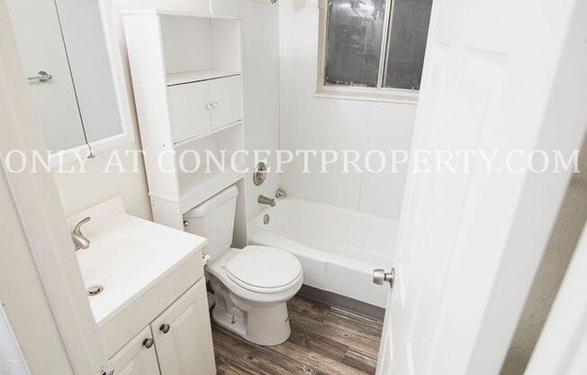 1 bed, 1 bath, 700 sqft, $1,099, Unit 18
