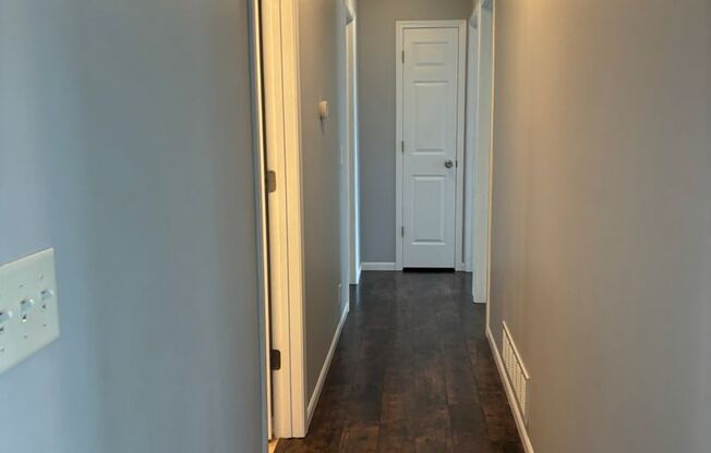 Spacious 3 Bed, 2 Bath Home in Papillion, Ne