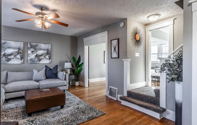 Blackstone Luxury Living: Stylishly Remodeled Townhomes in the Heart of Blackstone!