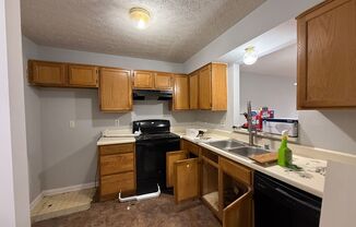 2 beds, 1.5 baths, $975, Unit Apt 35