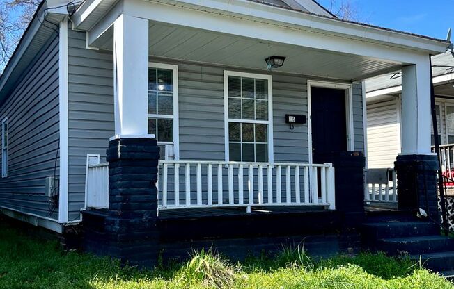 2 Bedroom Single Family Home in Southside AVAILABLE NOW!