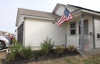 3 beds, 2 baths, $1,870