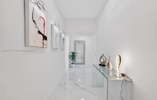 2 beds, 2 baths, 1,208 sqft, $5,490, Unit 888 Biscayne Blvd # 2404