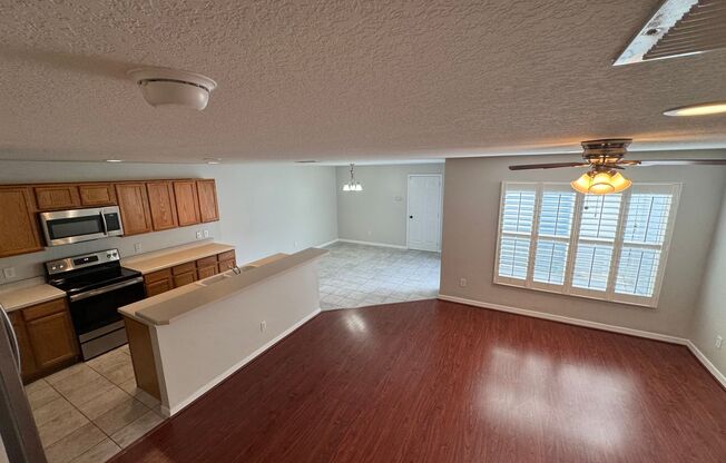 Avalon Park: 3 Bedroom, 2.5 Bath, 2 Car Garage Townhome