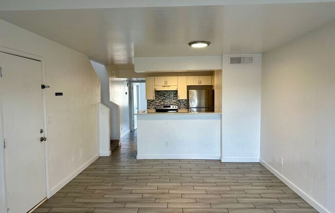 Updated Towne Home in Tempe