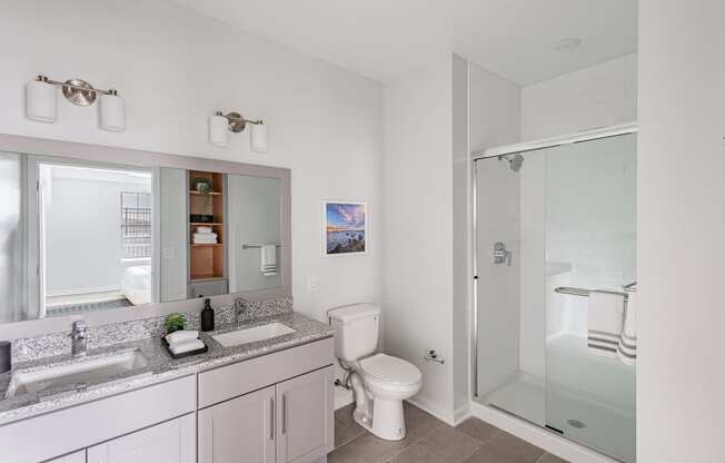 Glen Oaks Apartment in Wall, NJ