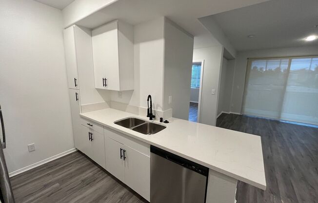 2 beds, 2 baths, 1,082 sqft, $3,198, Unit 107