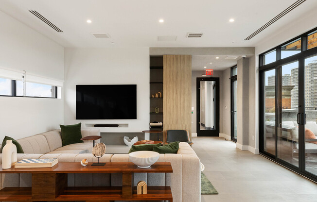 1 bed, 1 bath, $3,995, Unit 5C