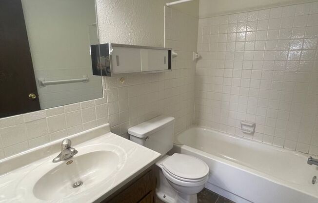 Melony Ann Apartments