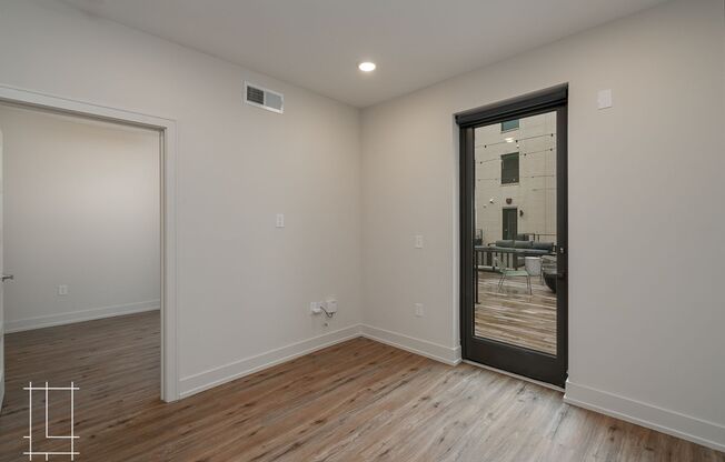 1 bed, 1 bath, 470 sqft, $1,325, Unit 1050 N 4th St. Apt. 208