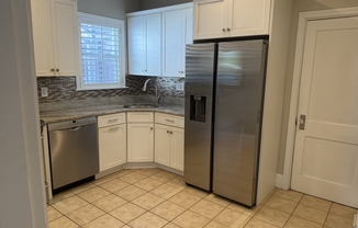 2 beds, 1 bath, 1,050 sqft, $2,900, Unit 1