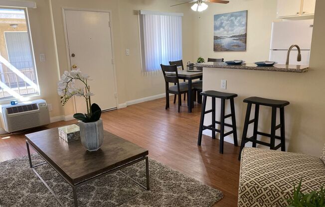 2 beds, 2 baths, $2,195, Unit 214