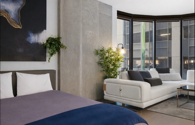 Studio, 1 bath, 537 sqft, $4,200, Unit 301