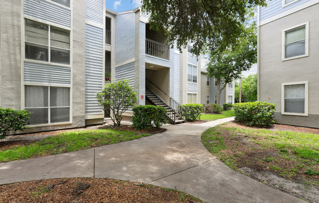 Welcome to Waterford at Cypress Lake Apartments