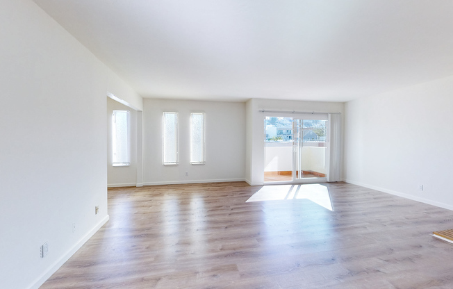 3101 LAGUNA ST