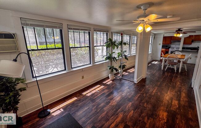 Spacious 3bd/3ba on Broadway!