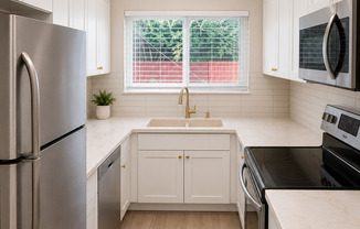 Brand New 1 and 2 bedrooms with In-Unit W/D near Adams Ave in Normal Heights!