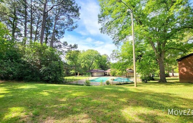 5805 NOTTOWAY CT