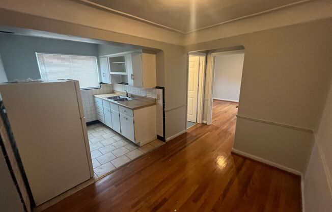 1 bed, 1 bath, 700 sqft, $750, Unit 7080 4