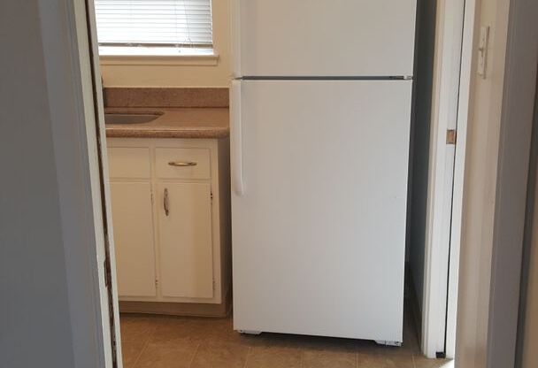 G3 + Sofia | (GRUBIV) 545 South Norfolk Street