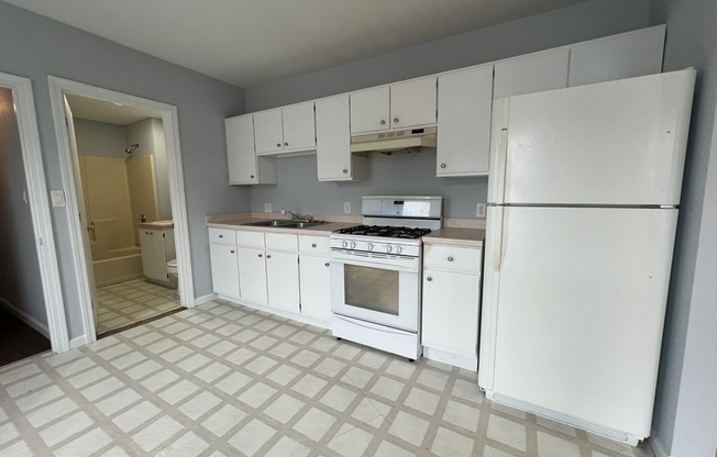 155 E CENTRAL ST