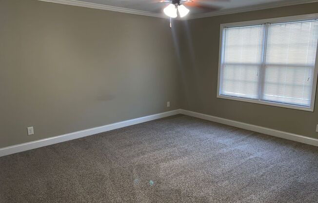 1 bed, 1 bath, 867 sqft, $1,150, Unit 503