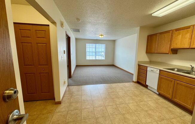 1 bed, 1 bath, 624 sqft, $1,030