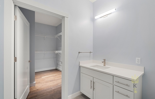 3 beds, 2 baths, 1,161 sqft, $6,995, Unit 504
