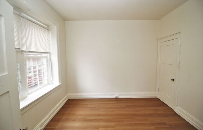 1 bed, 1 bath, 2 sqft, $925, Unit #107