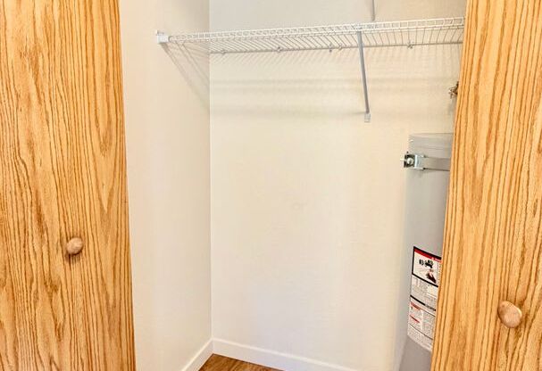 1 bed, 1 bath, 650 sqft, $1,250, Unit B201