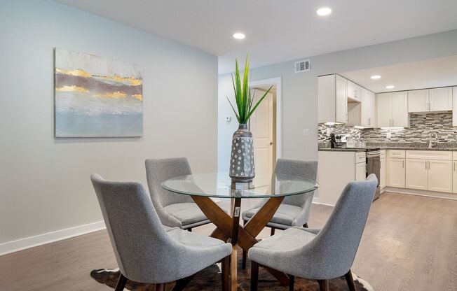 3 beds, 2.5 baths, 1,600 sqft, $1,696, Unit F5