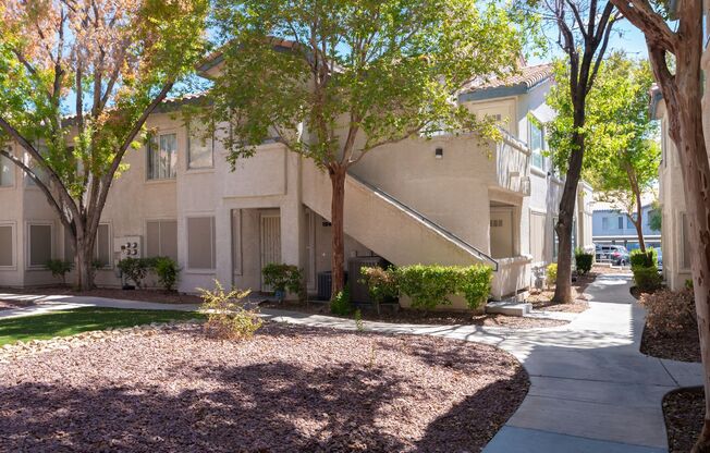 Condo with 2 Beds/2 Baths in Las Vegas near UNLV & McCarran Airport