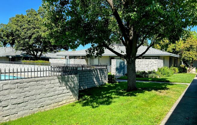 1 bed, 1 bath, 700 sqft, $1,425, Unit 50