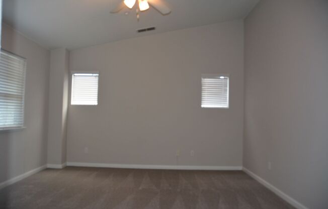 3 beds, 2.5 baths, $2,995