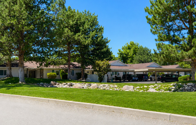 Quail Manor Townhomes