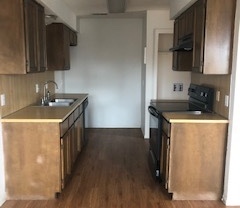 3 beds, 2 baths, $1,495, Unit Unit D