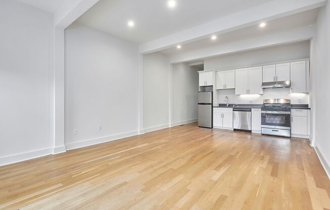 Sleek and modern 2 bed/2 bath in the heart of The Mission -- Walkers dream -- Must See!